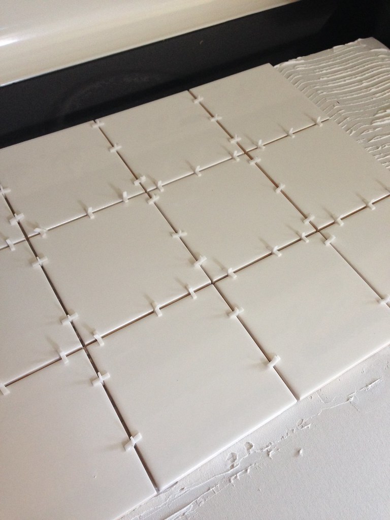How to Lay Tiles Like a Pro: A DIY Enthusiast’s Guide